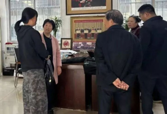 人在县城，72岁，我带280个残疾人创业