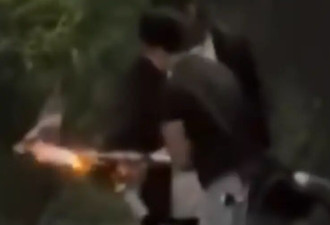 狄莺孙鹏之子被警方带回调查 因在河岸测试自制喷火枪