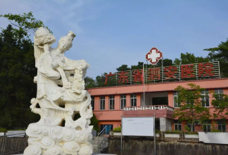 重返麻风村:他们被拒绝了几十年,仍能给予别人爱