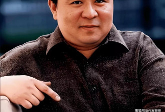 61岁梁冠华近况曝光！娶唐烨生下一对儿女