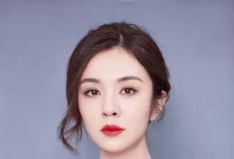 同班同学早火了，她熬20年才凭一身戏曲功底出圈