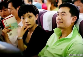 56岁张嘉益近况曝光！与杜珺离婚后娶王海燕，如今婚姻幸福成人生赢家