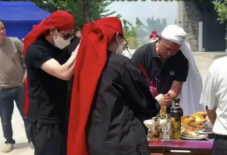 郭富城结束葬礼回港，方媛未一起回家