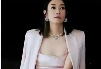 她宁愿单身也不接受谢霆锋，转身嫁豪门生4娃
