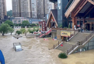 中国多地暴雨洪灾，死亡人数升至22人 20人失踪