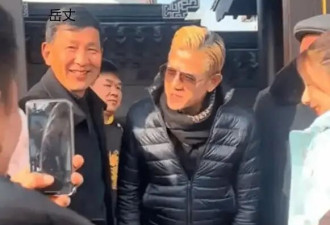 天王嫂很想证明自己过得好，不卑微，于是暴露得更彻底
