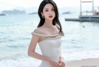 28岁周也恋情曝光！与圈外男友数次密会热吻