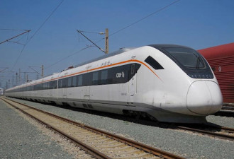 马斯克忍不住点赞 中国38月建世界最大火车站