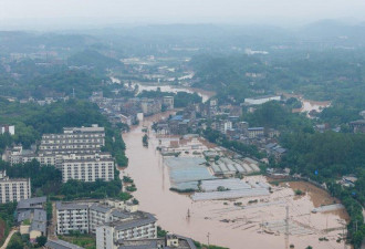 中国今年第1个红色灾害预警 多地停课停业