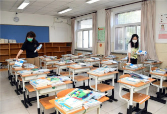 一个老师，为什么被逼到用举报自己方式解救自己?
