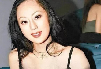45岁仍拍三级片?从亿万富豪再到烂片女王,她追求是啥