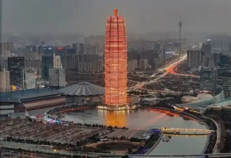 中国强省会之争：吸血还是辐射？