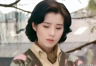 57岁岳翎近况曝光！20年前嫁给加拿大华裔商人