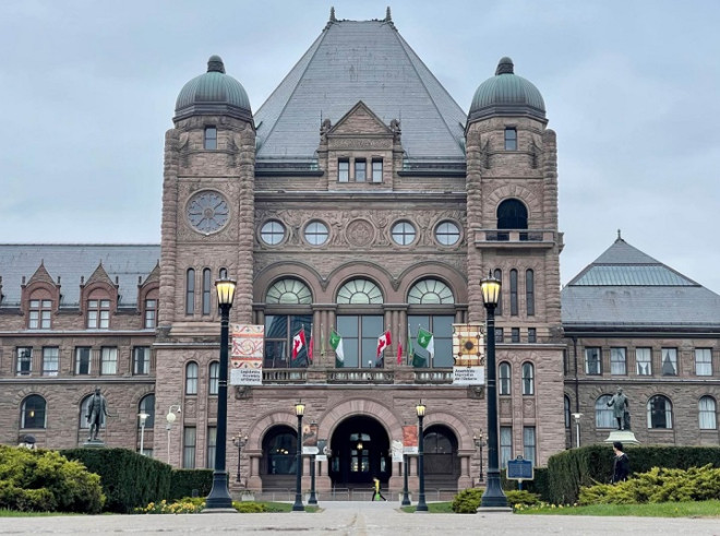 Queens-Park-Toronto-Ontario-spring.jpg