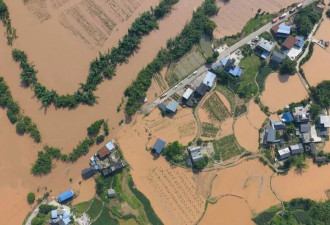 重庆暴雨酿洪灾泥石流 9死11失踪 老人遇难前先救邻居