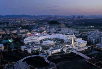 留学生一年35万元...中国名校58倍学费差刷屏