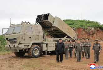 金正恩观摩导弹试验，称朝军战斗力取得重大进步