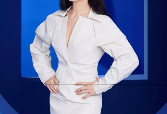 苏芒自曝产后复工经历:"东西装箱,工位没了,被安排坐在热饭桌旁"