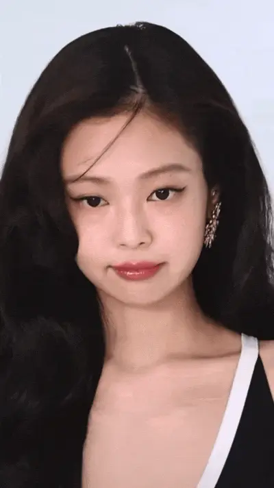 Jennie美出新高度！她们带火的美妆神器，到底值不值得买？