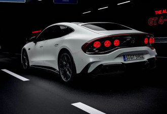 AMG GT四门跑车纯电版欧洲开订 15.5万欧元起