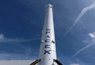 消息称SpaceX已将IPO目标估值降至1.8万亿美元