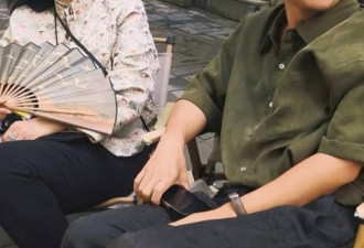 68岁胡慧中携女现身上海 漂亮女儿体重超180斤
