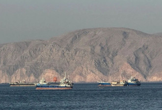 美军：将在霍尔木兹海峡附近开展军事行动