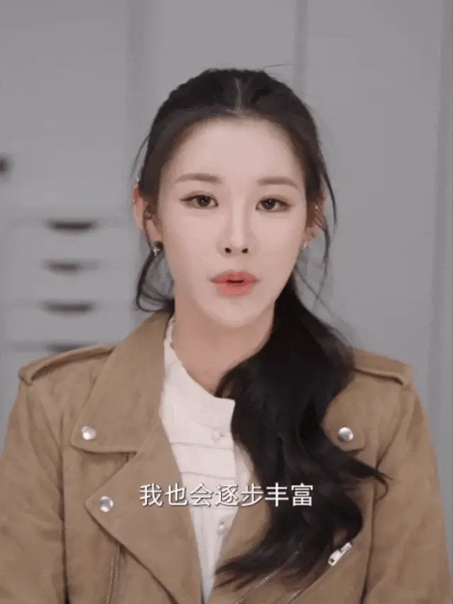 告别滤镜与套路！姜乘澜的“手搓干货”才是硬核！