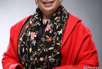 90岁老戏骨李明启近况曝光！嫁给初恋相守一生，独子孝顺晚年生活幸福