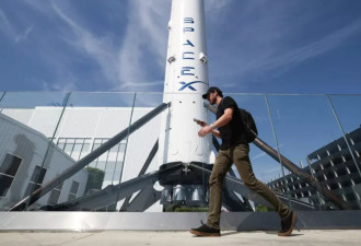 SpaceX上市前“收大礼”：获美太空军41.6亿美元
