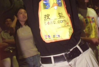 以前花天酒地，如今62岁张朝阳过着极简人生