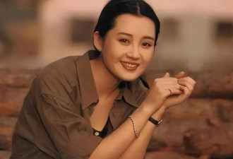 许晴57岁不婚不育!被骂风流成性,如今却活成这样