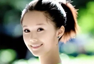 销声匿迹11年,与丈夫相约丁克的宋祖英已成人生赢家