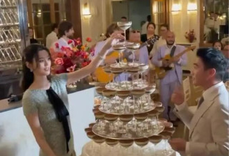 奚梦瑶何猷君婚礼花心思？伴手礼复刻求婚手办，100克拉钻石很壕