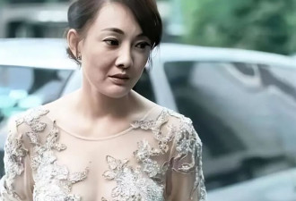 为富商连生3娃，远离春晚11年，如今她越活越潇洒