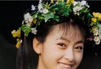 她曾是军艺校花 被张铁林抛弃后嫁给臭名昭著的他