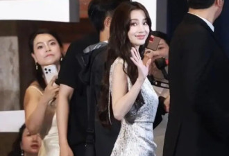 杨颖线下活动太尴尬？这5位巅峰期骤糊的女星，各有各的尴尬