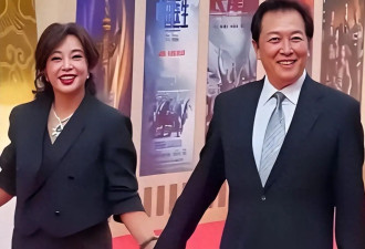 摊牌了！72岁唐国强终于承认与刘晓庆的真实关系，曾志伟当场傻眼