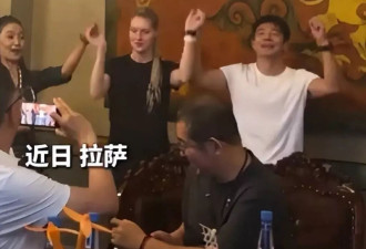 撒贝宁夫妇拉萨吃石锅鸡，李白一头脏辫高又壮