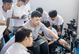 今年高考反常：除人数下降外，还有4点很重要
