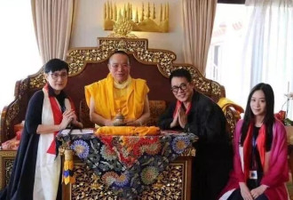 李连杰一家现身尼泊尔，利智颜值大回春
