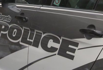 多伦多401高速西向辅路Meadowvale Road因警方调查封闭