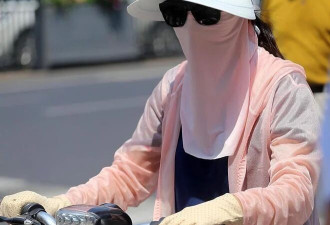 为什么有人满脸老年 有人却干干净净? 医生透实情