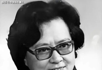 著名演员张治中逝世！他与妻子在 15 平米的宿舍里住了 18 年