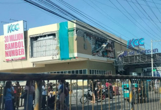 菲律宾7.8级地震 1.4米高海啸已抵当地沿海地区
