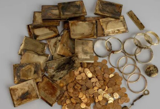 登山惊见百年历史藏宝箱 光是黄金就超过5公斤
