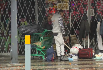 "再也不来了!"温哥华游客吐槽: 街头吸毒、流浪汉问题严重!