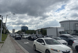 万锦Victoria Park/Steeles红绿灯故障，下班高峰大堵车