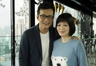 黄日华街头正吸烟被偶遇，宣布退出娱乐圈，丧妻六年至今单身