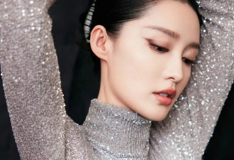 李沁绝美写真又纯又欲！不是丰乳肥臀也能性感撩人
